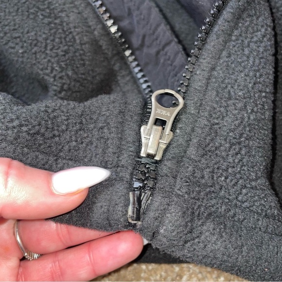 The North Face jacket fleece zip up black Men's XL FLAWED - Picture 3 of 8